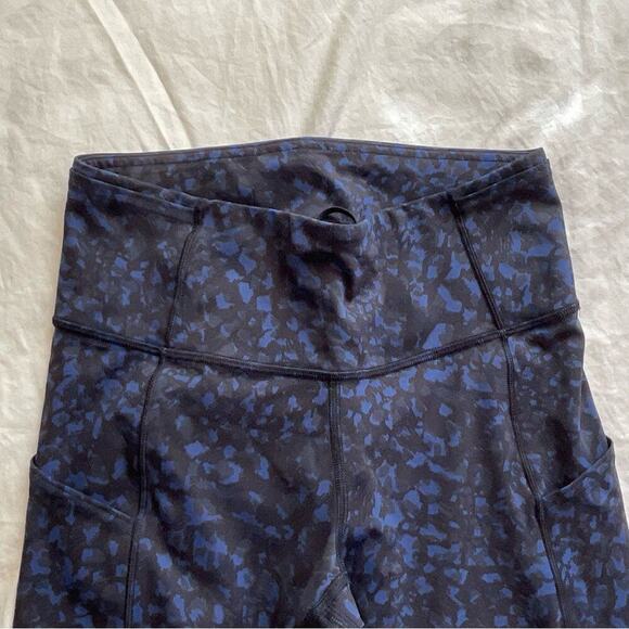 Lululemon Women Fast Free HR LW6BCWS WLTL Blue Black Print - Picture 7 of 13